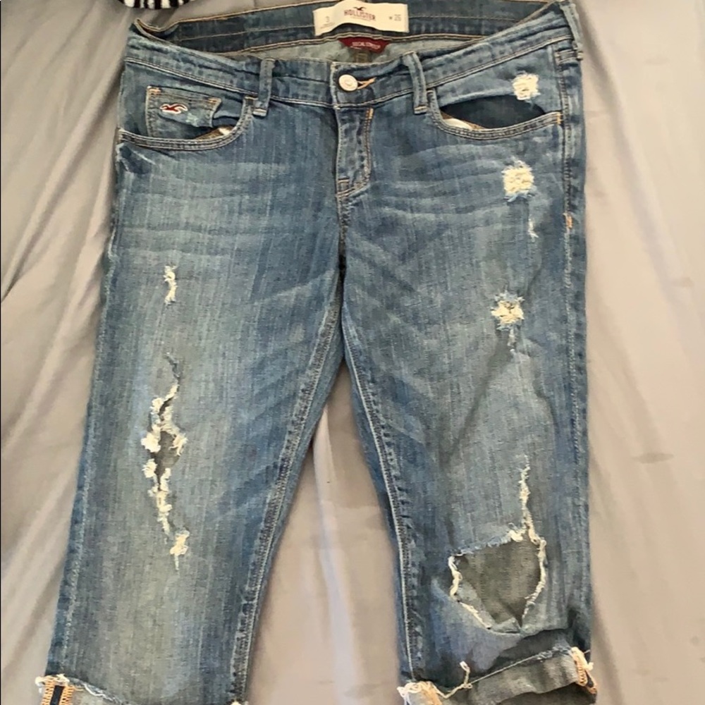 Hollister ripped jeans capris